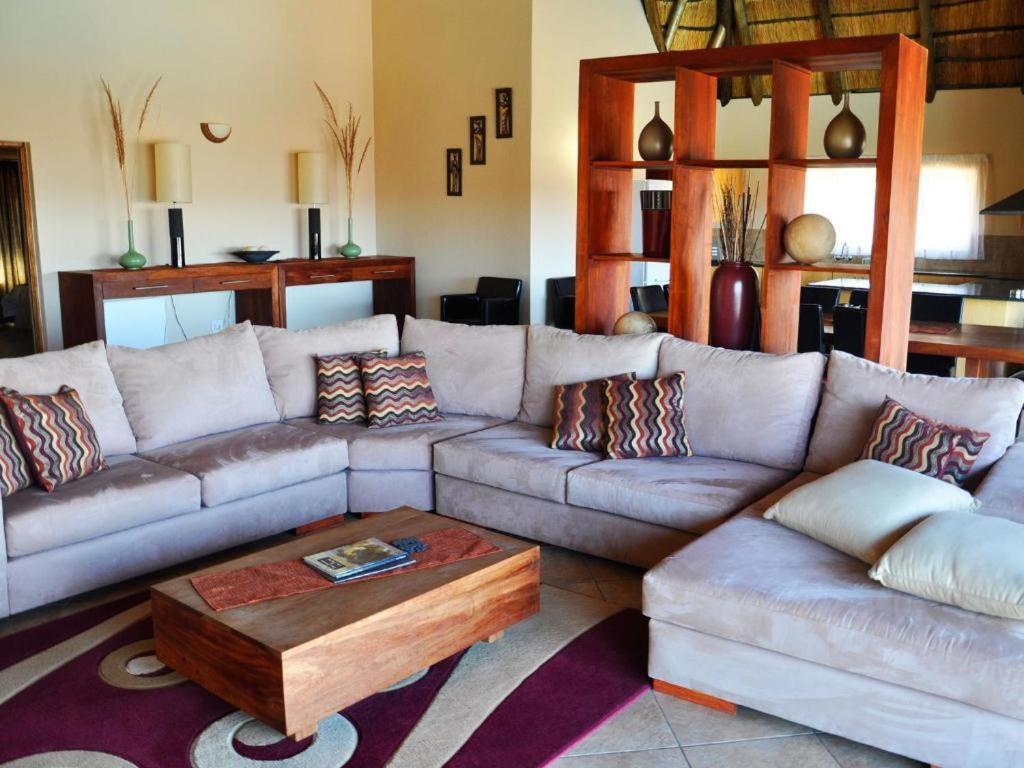 Dinkweng Safari Lodge The Waterberg Biosphere Eksteriør billede