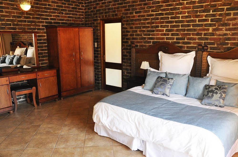 Dinkweng Safari Lodge The Waterberg Biosphere Eksteriør billede